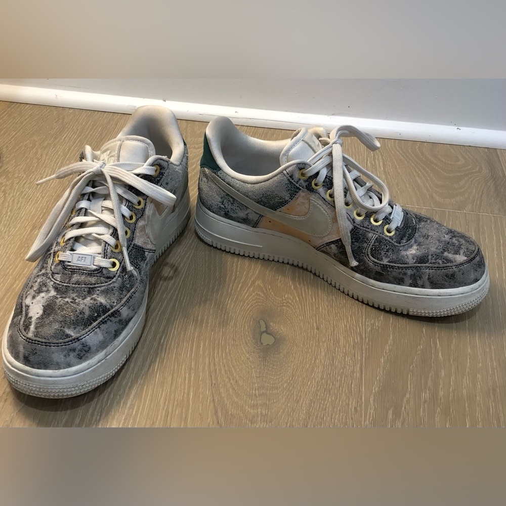 Multicolor Nike AF1s